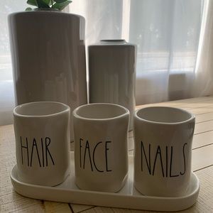 Hair face and nails Rae Dunn